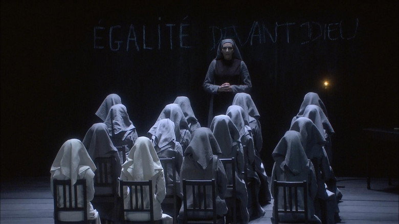 Poulenc: Dialogues des Carmelites backdrop 5