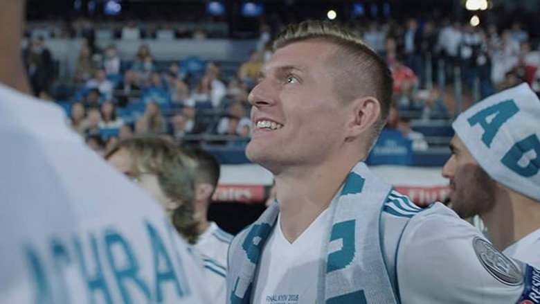 Kroos backdrop 3