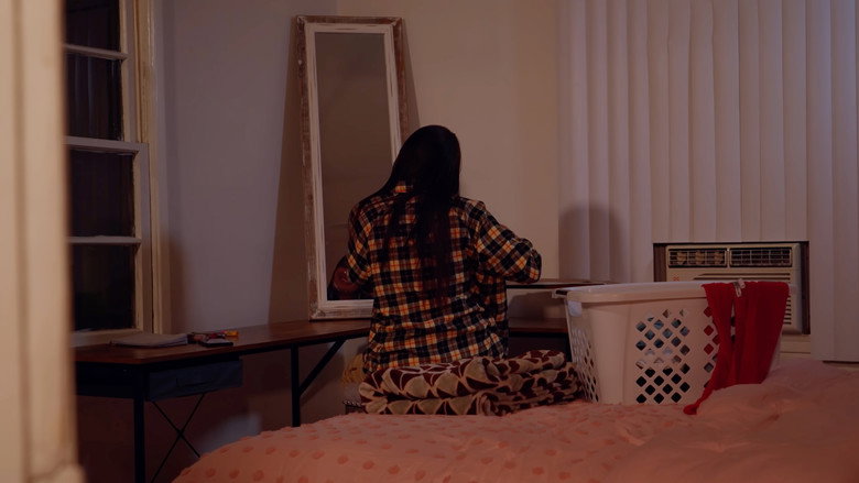 Don't Look in the Mirror backdrop 9