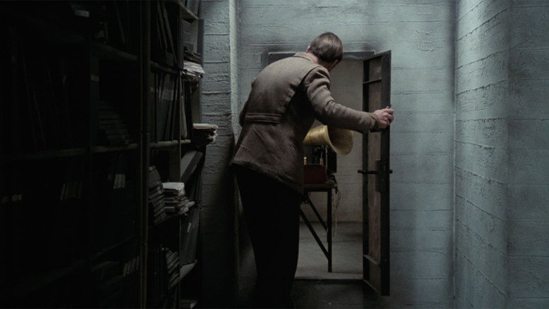 The Serpent's Egg backdrop 3