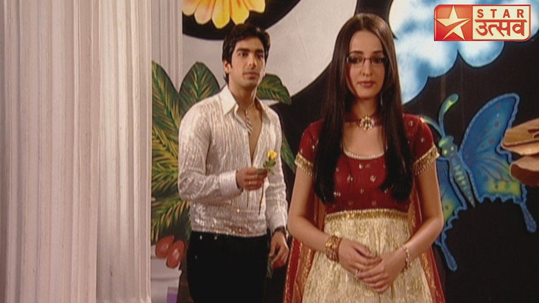 Samrat Gives Gunjan a Rose