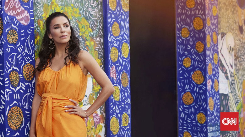 Eva Longoria: Searching for Mexico backdrop 7
