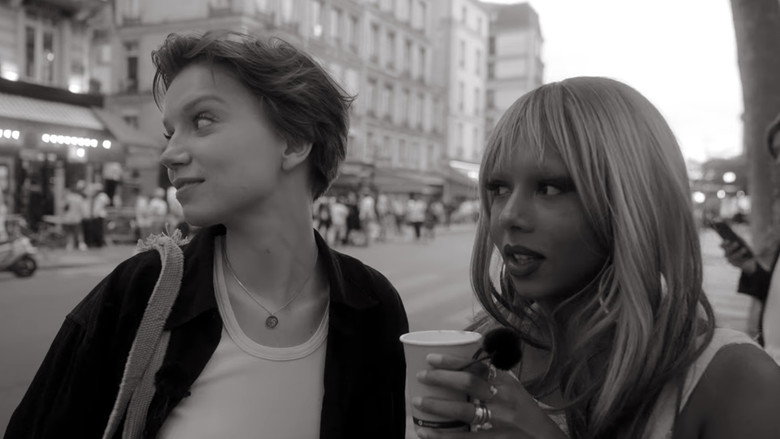 A Pickpocket's Guide to Paris backdrop 1