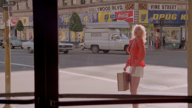 Candy Goes to Hollywood backdrop 8