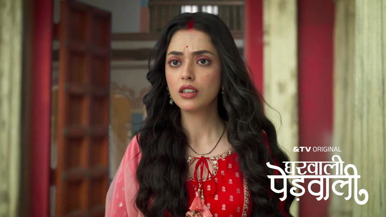 Latika Gives Jeetu a Lunchbox