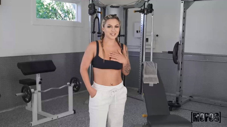 Stretching My Girlfriend's Pussy 39 backdrop 7