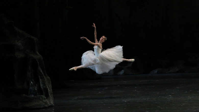 Bolshoi Ballet: La Sylphide backdrop 2