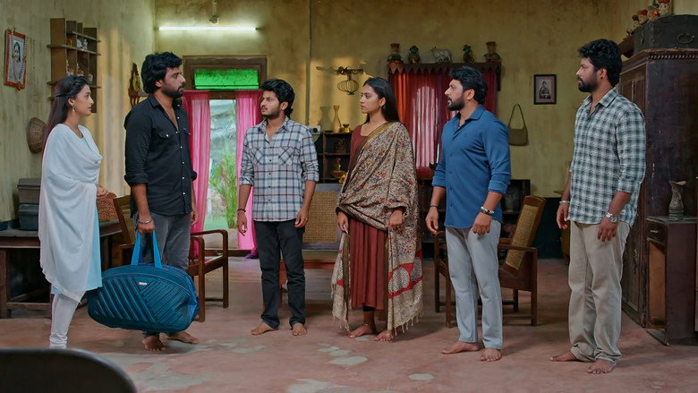 Chakri Persuades Keshava