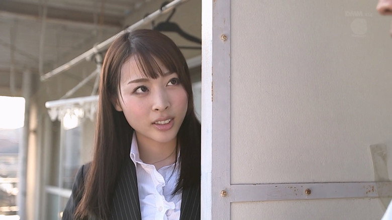 JUX-544 被隔壁巨根邻居侵犯觉醒的美女人妻本田岬已经完全不满足于早泄丈夫的可怜肉棒 backdrop 1