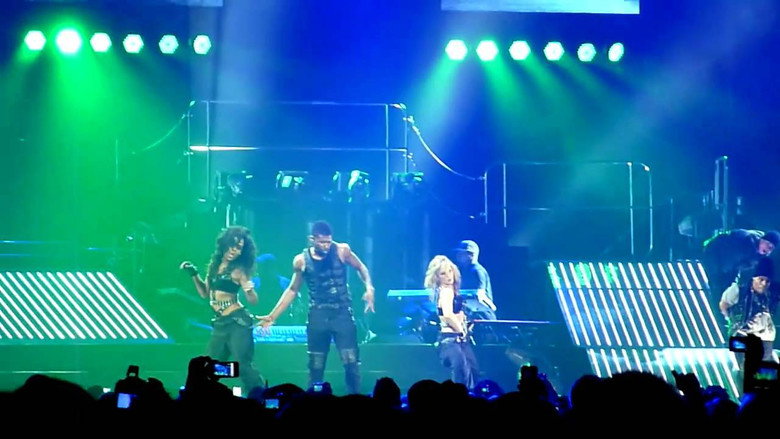 Usher - OMG Tour: Live from London線上电影看完整版