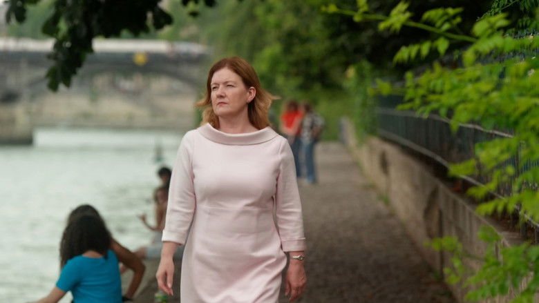 Contested Identities - The Coming Of The English