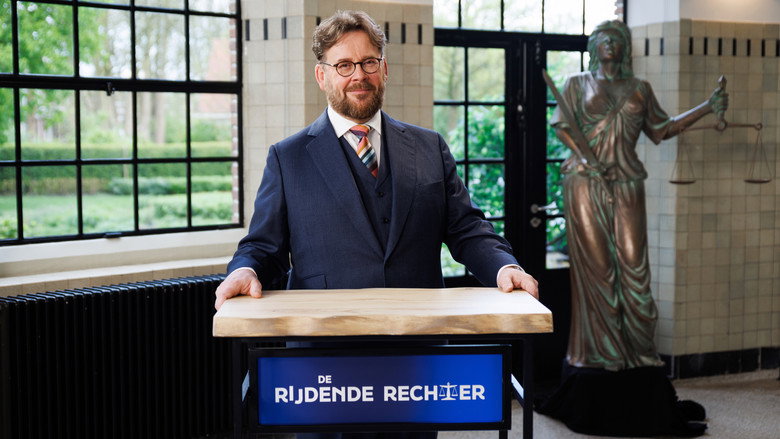 De Rijdende Rechter backdrop 2