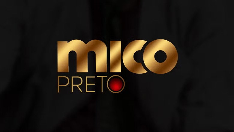 Mico Preto backdrop 2