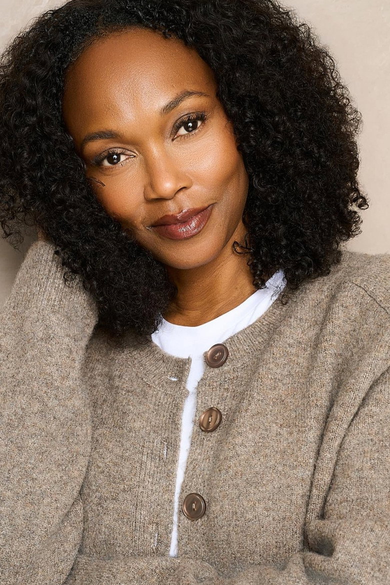Chanda Wallace