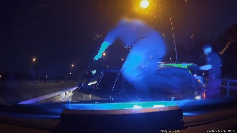 Robbery at gas station