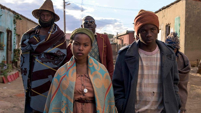 Five Fingers for Marseilles backdrop 3