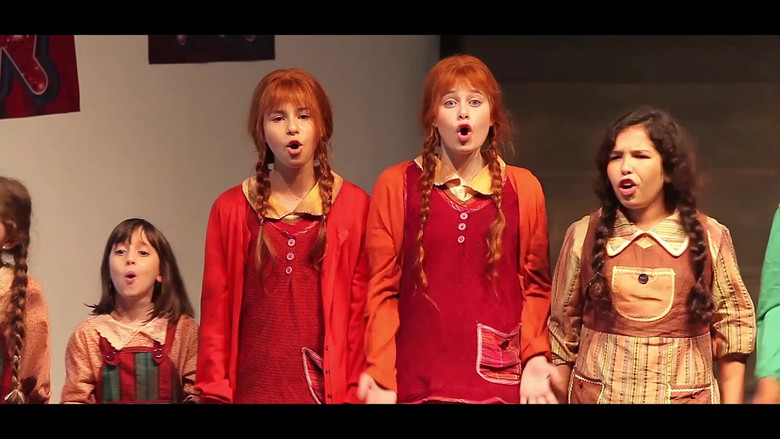 Annie backdrop 4
