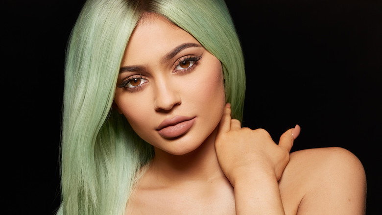 Life of Kylie backdrop 5