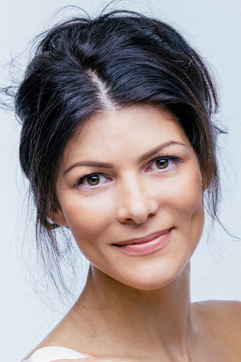 Полина Тузовская