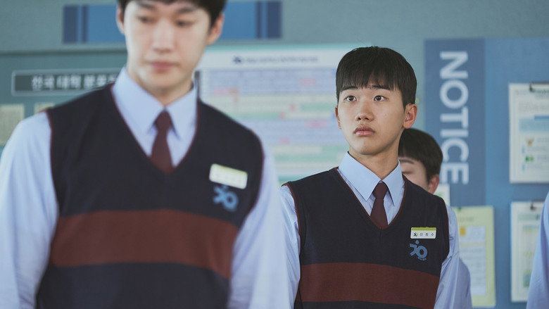 Heesu in Class 2 backdrop 4