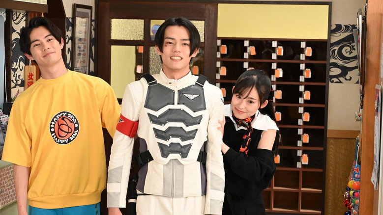 Kamen Rider Revice backdrop 6