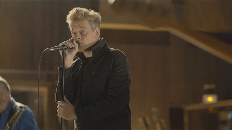 Benjamin Biolay - Concert privé backdrop 4