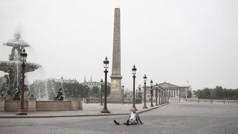 2 Alone in Paris backdrop 8