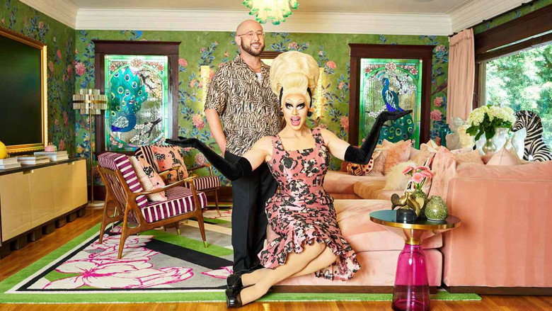 Trixie Motel: Drag Me Home backdrop 5