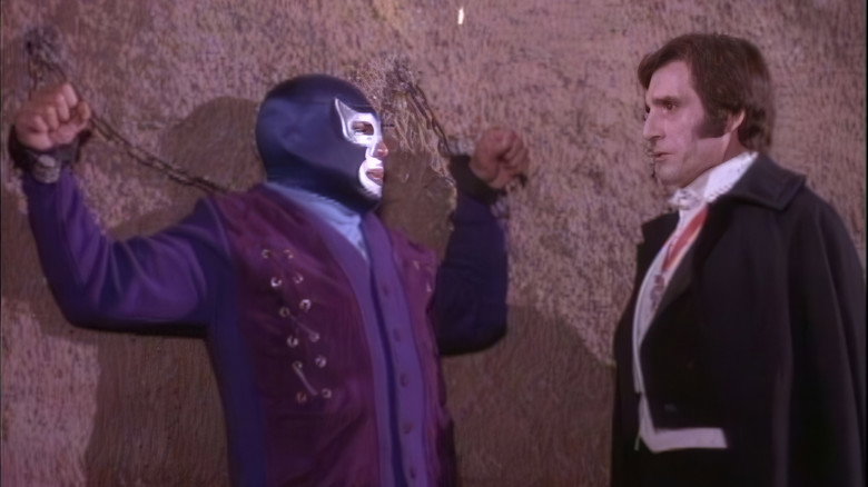 Santo and Blue Demon vs. Dracula and the Wolf Man backdrop 2