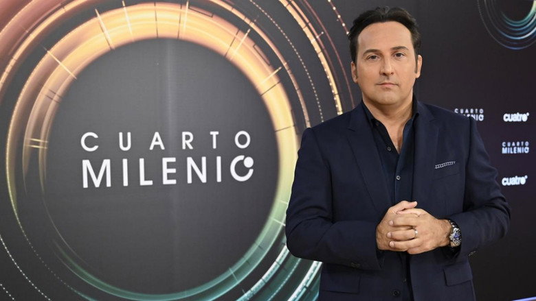 Cuarto Milenio backdrop 6