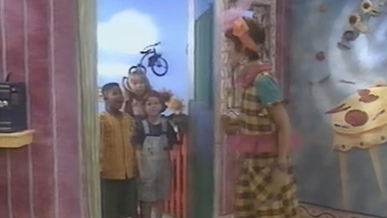 Bethie's Really Silly Clubhouse backdrop 8