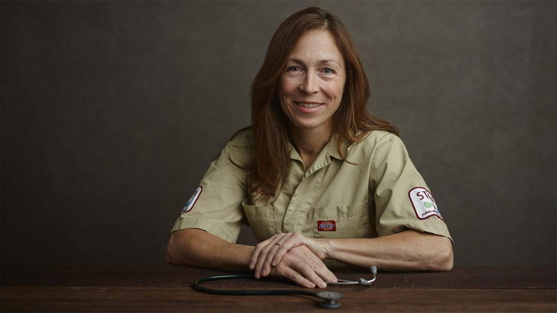 Dr. Oakley, Yukon Vet backdrop 6
