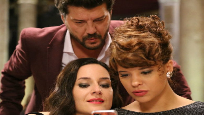 Aşk Olsun backdrop 2