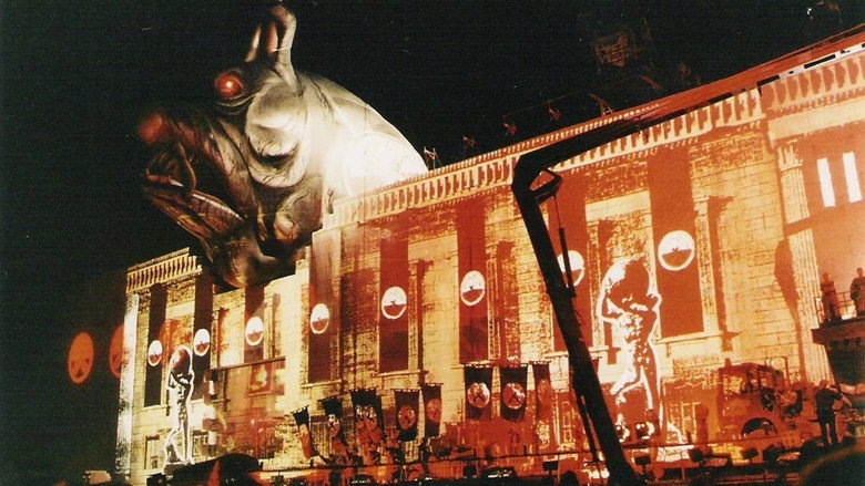 Roger Waters: The Wall - Live in Berlin backdrop 3