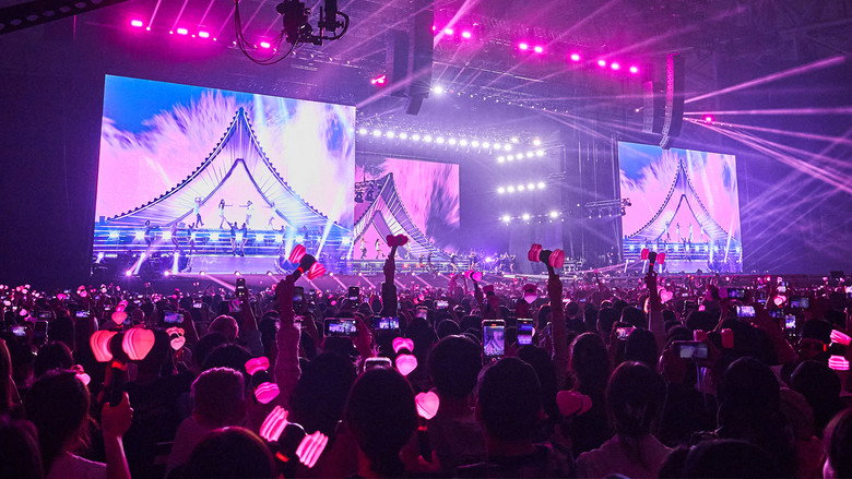 BLACKPINK WORLD TOUR [BORN PINK] IN CINEMAS backdrop 2