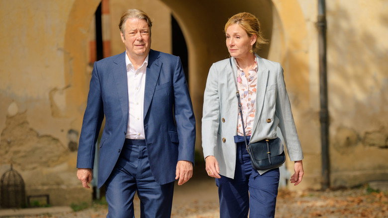 Murder in Provence backdrop 5