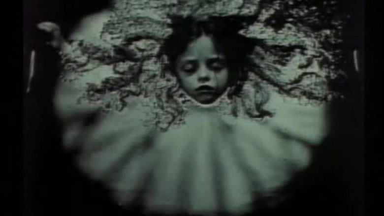 Blood Ties: The Life and Work of Sally Mann backdrop 6