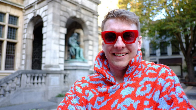 Travel Man: 48 Hours in... backdrop 6
