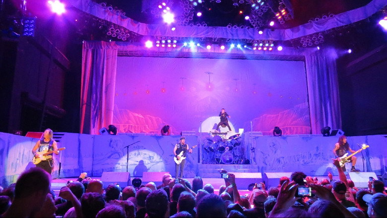 Iron Maiden: Maiden England backdrop 2