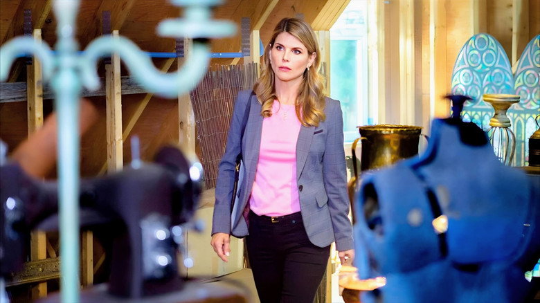 Garage Sale Mystery: The Art of Murder backdrop 5