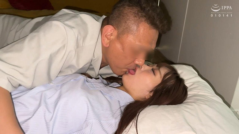 隣人OL盗〇 ～働く女性3名・月曜～金曜日7時21分出社～ backdrop 1