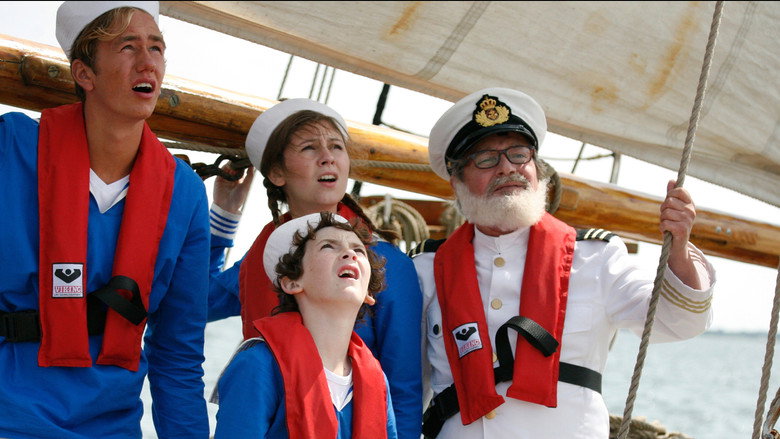 Father of Four: At Sea backdrop 5