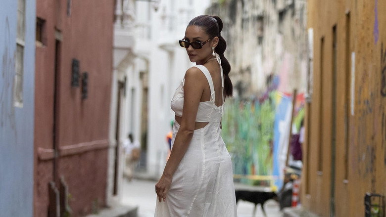 Thirst with Shay Mitchell backdrop 6