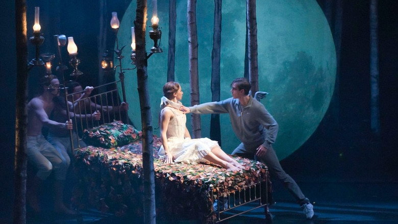 Matthew Bourne's Sleeping Beauty: A Gothic Romance backdrop 3