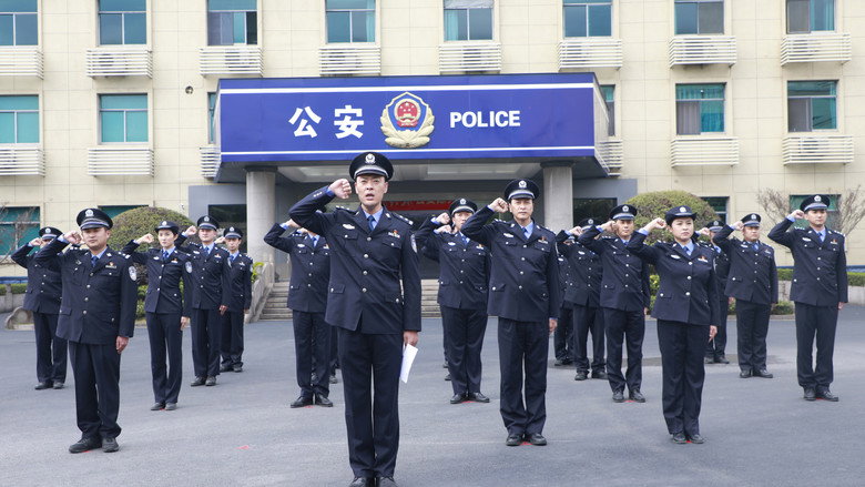 枫桥警事 backdrop 3