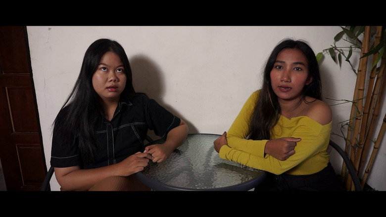Golden Diary: The Last Lightheir backdrop 2