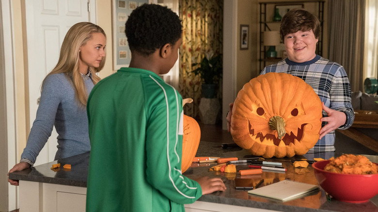 Goosebumps 2: Haunted Halloween backdrop 7