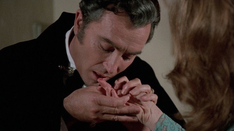 The Return of Count Yorga backdrop 6