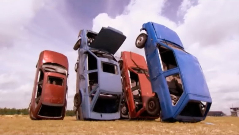 Top Gear's Stars in Fast Cars backdrop 1
