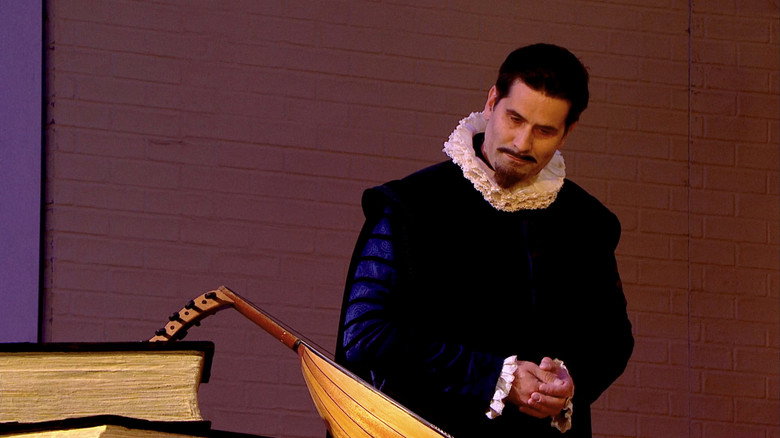 Britten: Gloriana backdrop 9